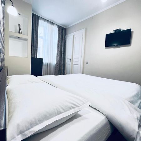 Petra Doroshenka19 Street Apartment Лвив Екстериор снимка